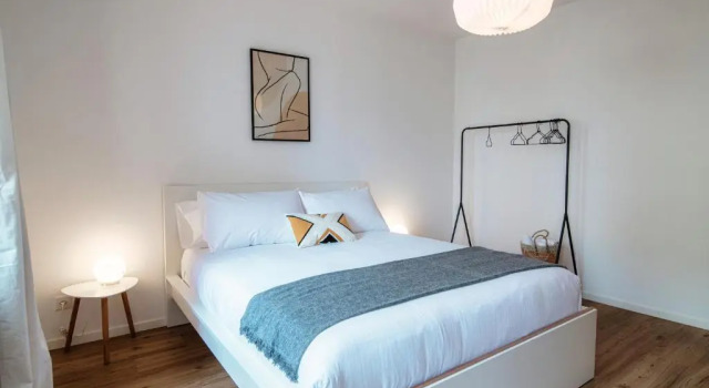 Апартаменты с балконом Locarno City Apartments by Quokka 360 - Central Stay in Piazza Grande