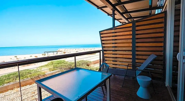 Двухместный номер Standard c 1 комнатой Mantarays Ningaloo Beach Resort