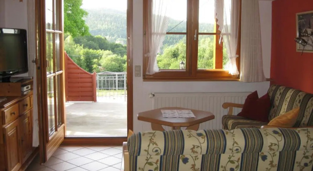 Апартаменты Haus am Kreuzbühl