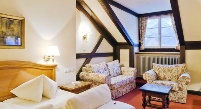Romantik Hotel Traube, Reservar Hotel Lienz Lienz Dolomites