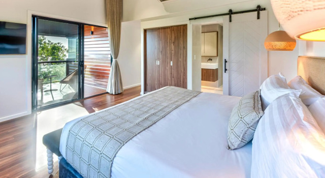 Point Blue on Hamilton Island