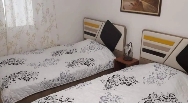Kristal Street, 100 meters from the beach, Rezervasyon Otel Tirana County otoparklı oteller, Otopark