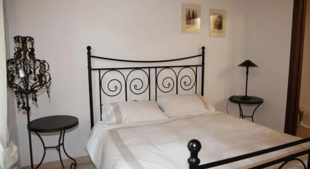 Апартаменты Centre 2 bedroom Flat