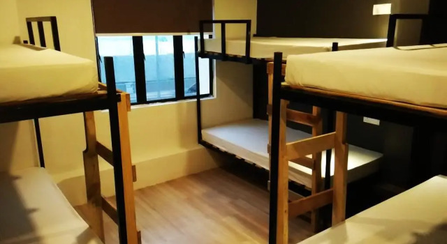 Кровать в общем номере (женский номер) Revopackers Beds and Bunks