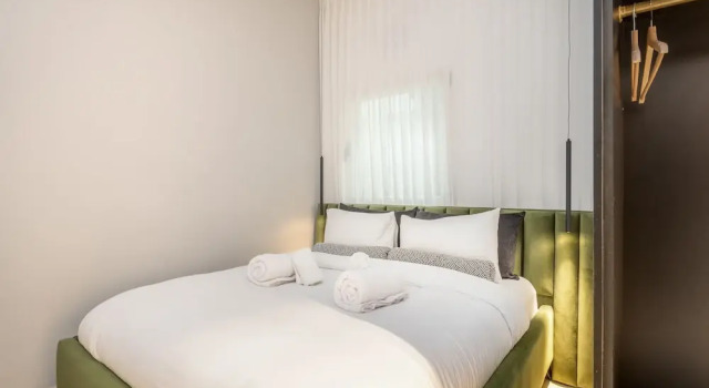 Peacefull 1 bdr with balcony, Varaa Hotelli Jerusalem Jerusalem District