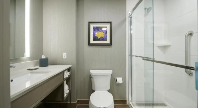 Номер Standard с видом на гавань Hilton Garden Inn St. Johns Newfoundland, Canada