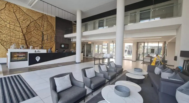 519 Menlyn Maine Trilogy, Reservar Hotel Hotéis em Pretoria com piscina, Piscina