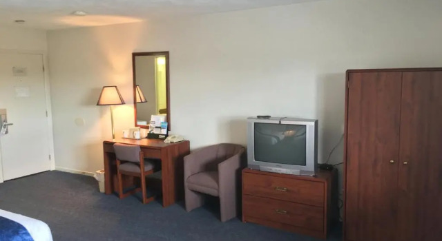 Номер Standard Fairway Inn
