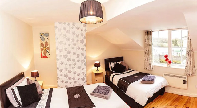Kerry Holiday Homes at the Killarney Holiday Village, Book Hotel Hotels in Kerry with Parking, Parking