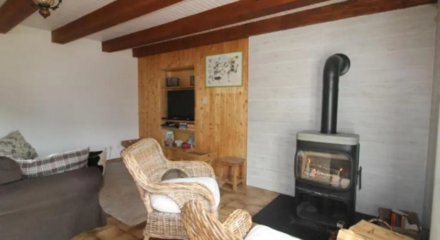 Gîte de montagne rénové avec poêle à bois - Saulxures-sur-Moselotte - FR-1-589-237, Забронировать Отель Отели Вогезы с парковкой, Парковка