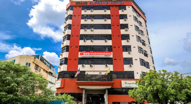 Grand Supreme Hotel