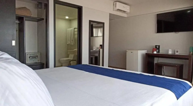 Номер Deluxe Roma Guadalajara in downtown