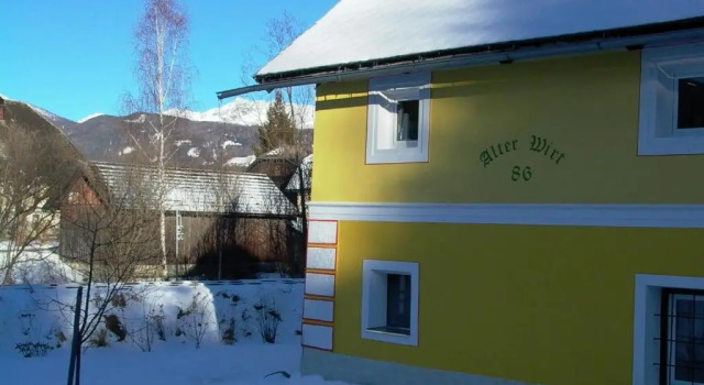 Коттедж Alter WIrt First Floor Apartment