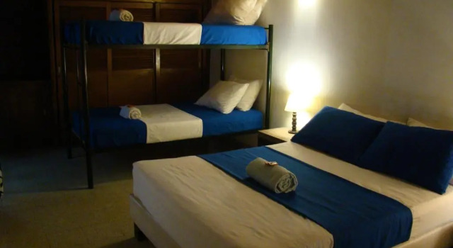 Номер Standard Yellow House Hostel