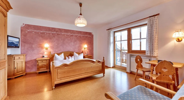 Двухместный номер Standard с балконом и с видом на горы Gästehaus-Bauernhof Buchwieser