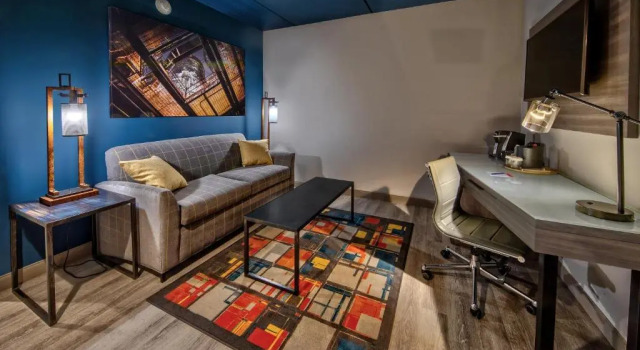 Четырёхместный номер Executive Hotel Indigo Pittsburgh University - Oakland by IHG
