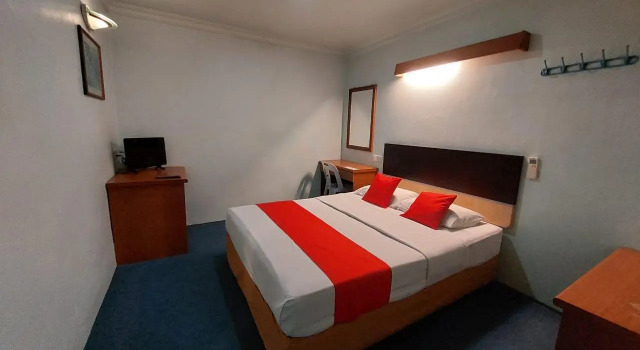 Centre Inn By CV, Rezerwuj Hotel Hotele w Sarawak z parkingiem, Parking