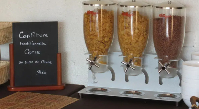 Hotel Cannes Mouans-Sartoux, จอง โรงแรม Mouans-Sartoux Alpes-Maritimes