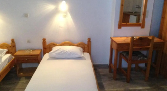 Mpaliaka Myrsini, Book Hotel Hotels in Molyvos with Parking, Parking