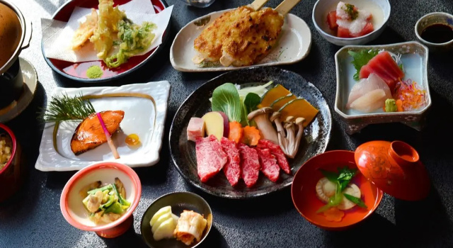 Ogute Lakeside Ryokan Shirasagiso, Забронировать Отель Симодзё Япония