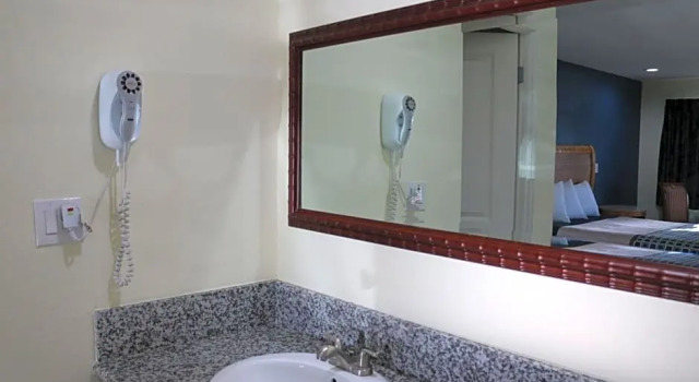 Номер Deluxe Valli Hi Motel