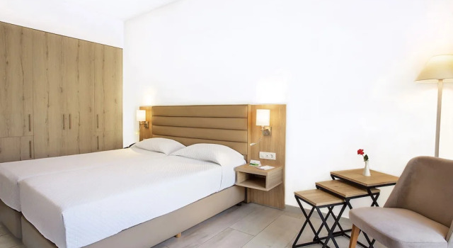 Семейный номер Superior Eurovillage Achilleas Hotel