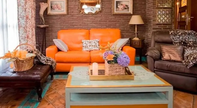 Serene Holiday Home in Padul With Swimming Pool