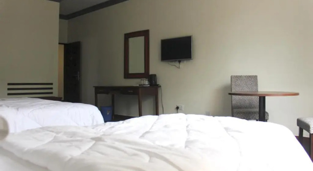 Люкс Standard Armaan Suites and Restaurant