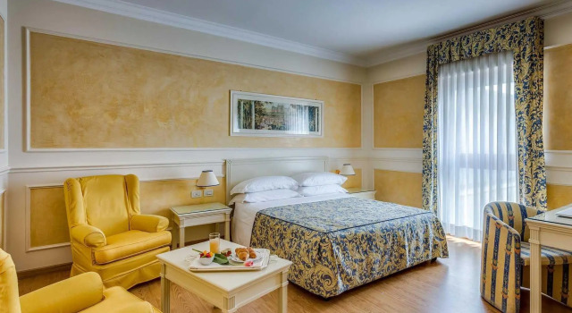 Standard- dobbelt værelse Quality Hotel Continental Brescia