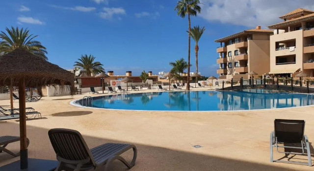 Paraiso Beach Apartament, Book Apartment Hotels in Tenerife with Parking, Parking