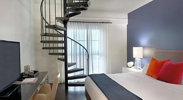 Лофт Family Bi-Level c 1 комнатой с видом на город Hotel Colonnade Coral Gables, Autograph Collection
