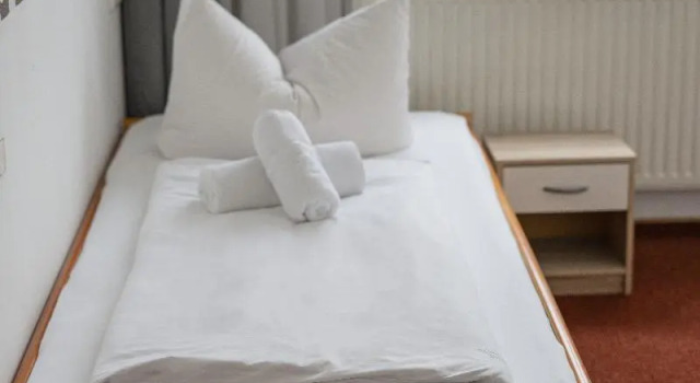 Одноместный номер Standard Self-Check-In Hotel Constantin - ohne TV - ohne Ventilator - ohne Parken
