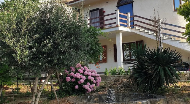 Vesime Villa With Garden, Reservar Vila Casas de campo em Vesime, Casa de campo / Cottage