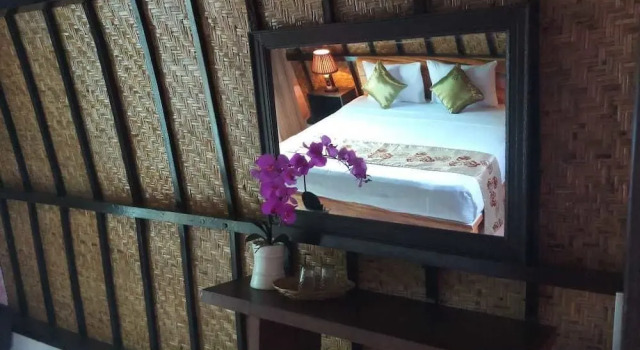 Neptunus House, Забронировать Отель Гили Траванган острова Гили, рядом с Turtle Conservation Gili Trawangan