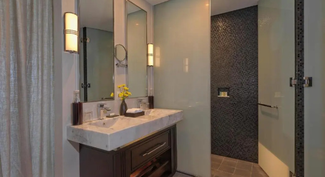 Двухместный номер Superior Azerai La Residence, Hue