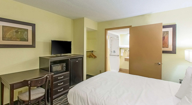 Двухместный номер Standard Clarion Inn Columbia Airport