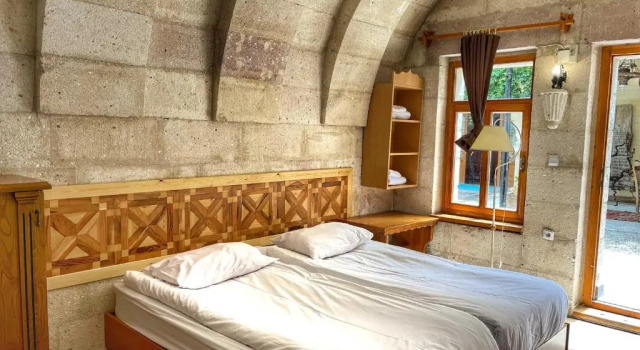 Трёхместный номер Standard Anatolia Raymonde Cave House