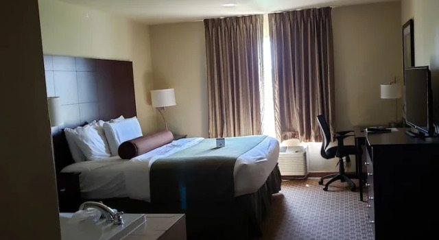Двухместный люкс Cobblestone Inn & Suites - Schuyler