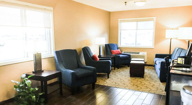 Comfort Inn Hastings, Buchen Sie Hotel Hastings Nebraska