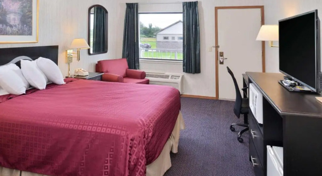 Номер Standard Residential Suites Warrensburg by Hotel O US 50