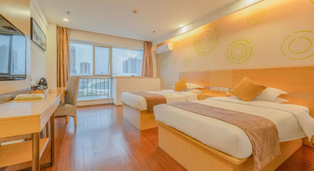 GreenTree Inn Yancheng Jiefang Road Express Hotel, Prenota Hotel Yancheng Jiangsu