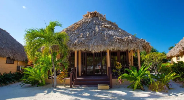 Люкс Luxury Portofino Beach Resort-An Authentic Island Escape