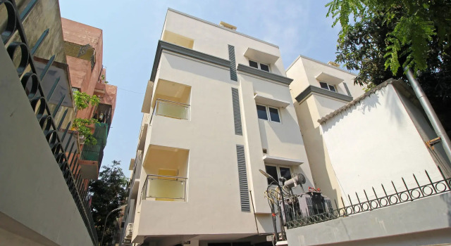 OYO Flagship 469 Nungambakkam Near US Consulate
