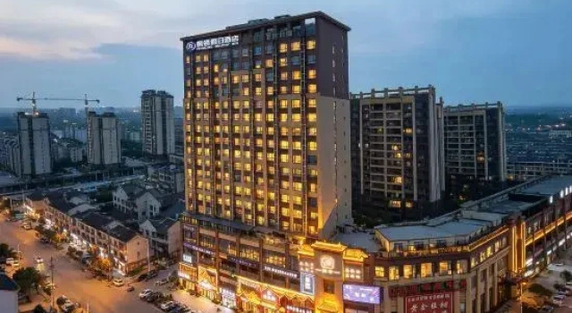Fengling holiday inn