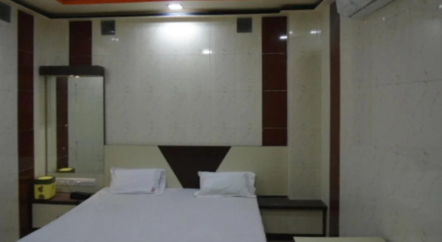 Krish Paradise Hotel, Забронировать Отель Отели штата Раджастхана 3 звезды, 3*