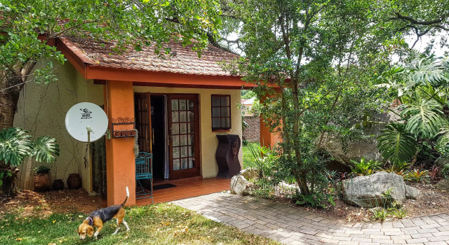 Raka Cottage, Book Vacation Home Cottages in Bulembu, Cottage