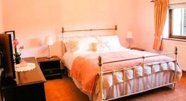 Rose Cottage, Забронировать Дом для отпуска Лландирног Клоид