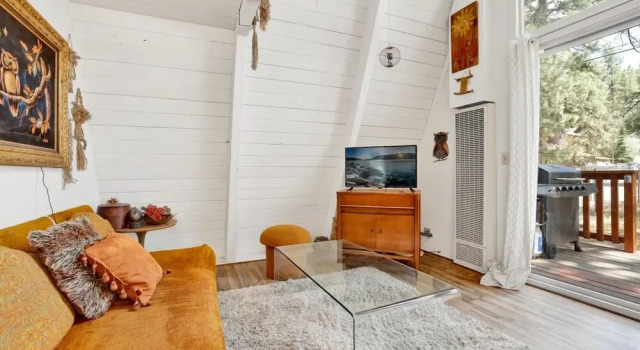Sunrise Cottage by Big Bear Vacations