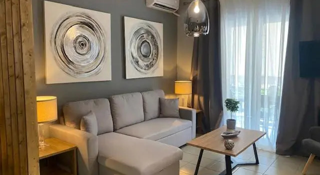 Апартаменты Deluxe Ninemia luxury apartments
