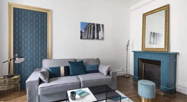 Prestige- Appartement de Type Haussmannien en Plein Centre de Nantes, Забронировать Апартаменты/квартира Отели Нанта с парковкой, рядом с Иль де Версаль, Парковка
